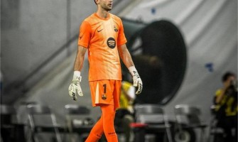 Il nuovo giocatore assume il numero di maglia del compagno di squadra