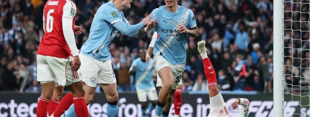 Il trofeo di campione è diventato un regalo di compleanno