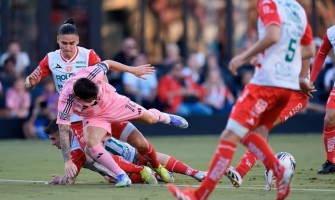 Messi, 37 anni, gioca in media una partita ogni 4 giorni