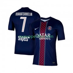 Maglie da Calcio Paris Saint-Germain Khvicha Kvaratskhelia 7 Uomo Prima Tenuta 2025-2026 Maniche Corte